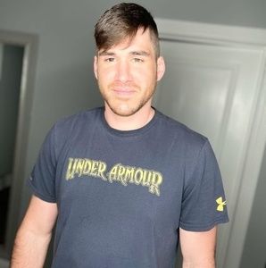 Meet your Posher, Dustin